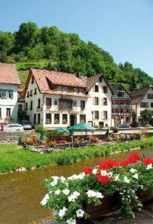 Zur Alten Bruecke Schiltach Exterior foto